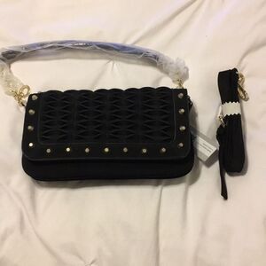 🎉HP🎉 Izzy & Ali bag